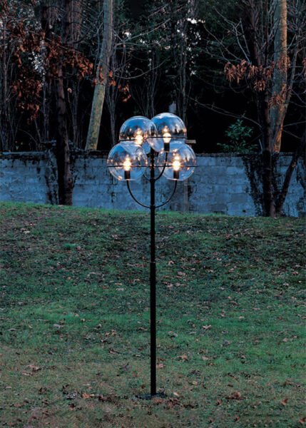 Lyndon from Oluce Outdoor Fixtures by Vico Magistretti
