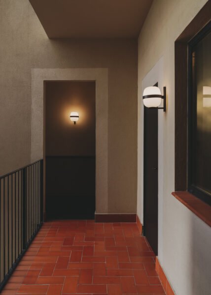 Wally Cestita Wall Light for Santa & Cole