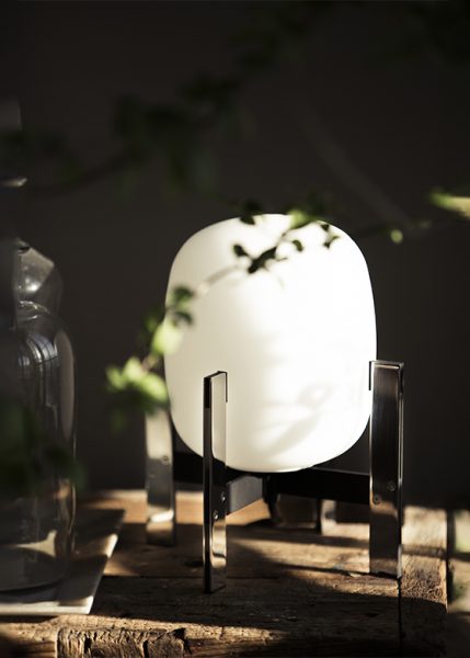 Cestita Metálica Table Lamp from Santa & Cole Table Lamps by Miguel Milá