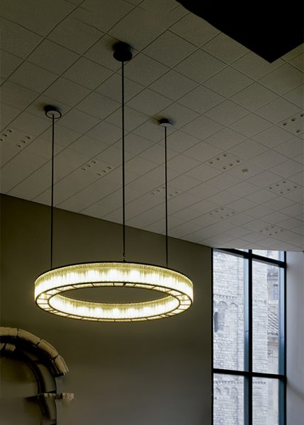 Estadio from Santa & Cole Pendants and Chandeliers by Miguel Milá