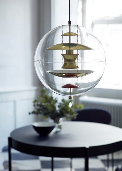 VP Globe Brass from Verpan Pendants and Chandeliers by Verner Panton