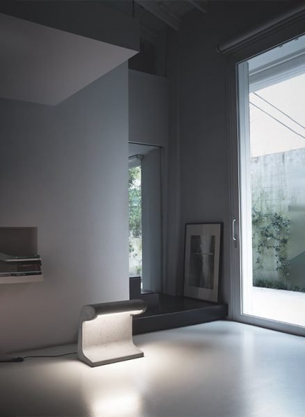 Borne Bèton Grande from Nemo Floor Lamps by Le Corbusier
