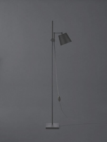 Steel Lab Light Floor Anatomy Design Karakter