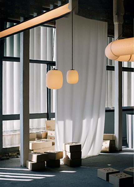 Globo Cesta from Santa & Cole Pendants and Chandeliers by Miguel Milá