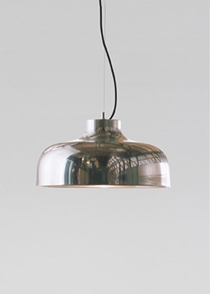M68 from Santa & Cole Pendants and Chandeliers by Miguel Milá