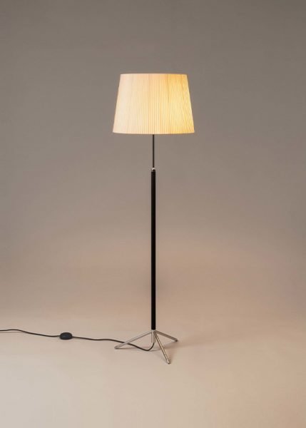 Pie de Salón G1 from Santa & Cole Floor Lamps by Jaume Sans