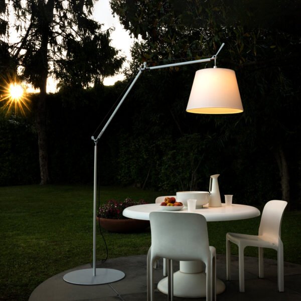 Tolomeo Mega Outdoor Ground by Artemide