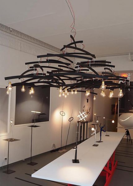 Oh Man, it's a Ray! from Ingo Maurer Pendants and Chandeliers by Ingo Maurer