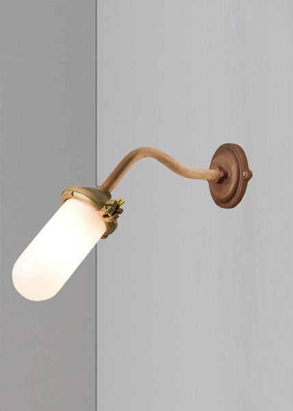 Exterior Bracket Light Canted Round 7684 from Original BTC Outdoor Fixtures by Davey Lighting
