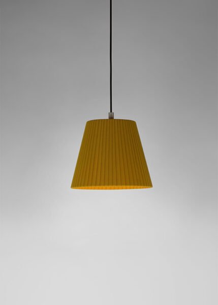 Sísísí Cónicas PT1 from Santa & Cole Pendants and Chandeliers by Equipo Santa & Cole