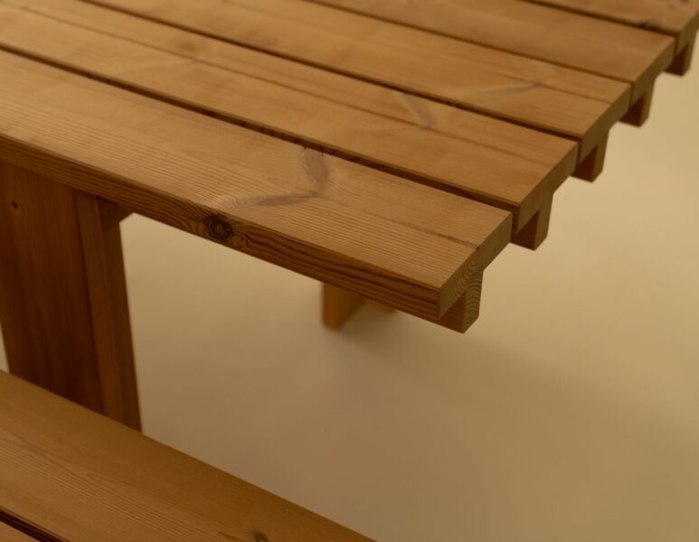 013 Osa Outdoor Dining Table from Vaarnii Outdoor Tables by Henrik Tjaerby