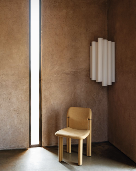 Vertical Nest Wall Light