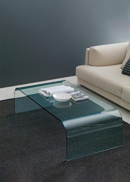 Tavolino Curvo from Fontana Arte Occasional Tables by Pietro Chiesa