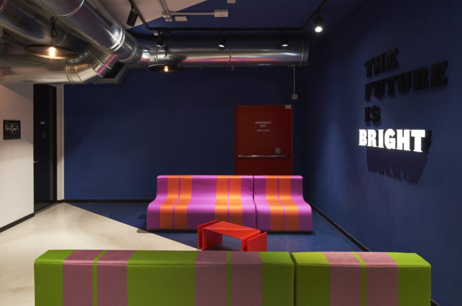 T01 Table in Red by Superstudio