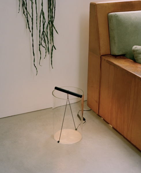 To-Tie from Flos Table Lamps by Guglielmo Poletti