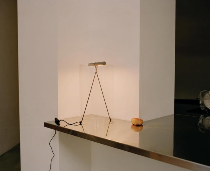 To-Tie from Flos Table Lamps by Guglielmo Poletti