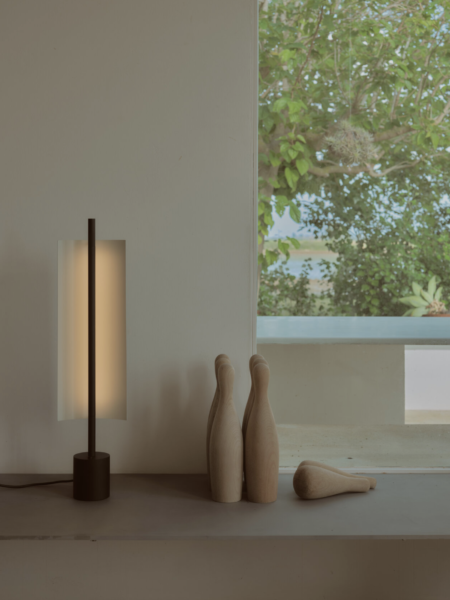 Lamina 45 by Antoni Arola from Santa & Cole Table Lamps by Antoni Arola