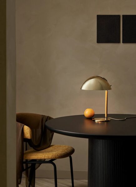 9209 Table Lamp By Paavo Tynell