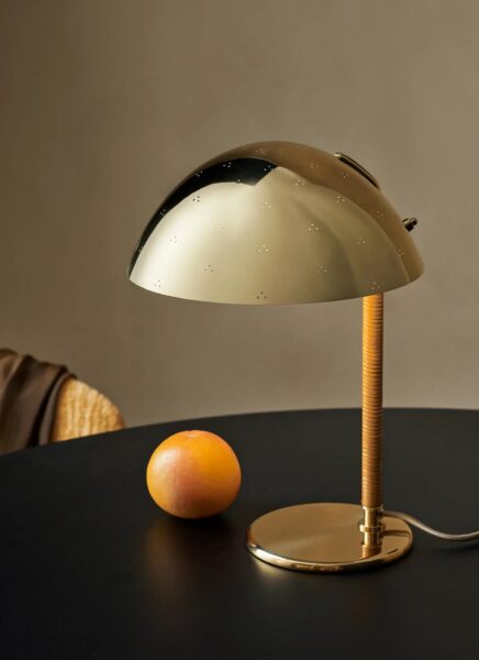 9209 Table Lamp By Paavo Tynell
