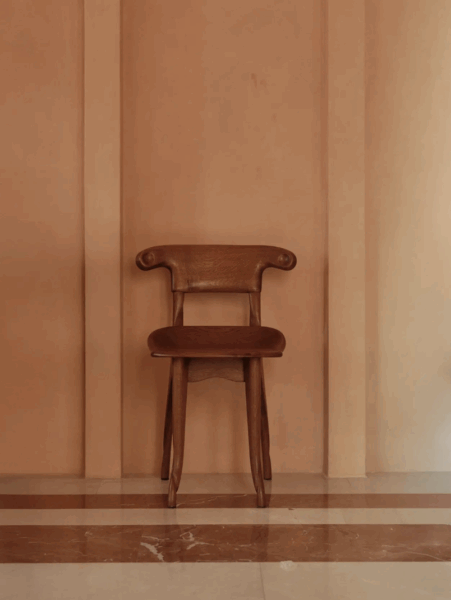 Batlló Chair Antoni Gaudi BD Barcelona