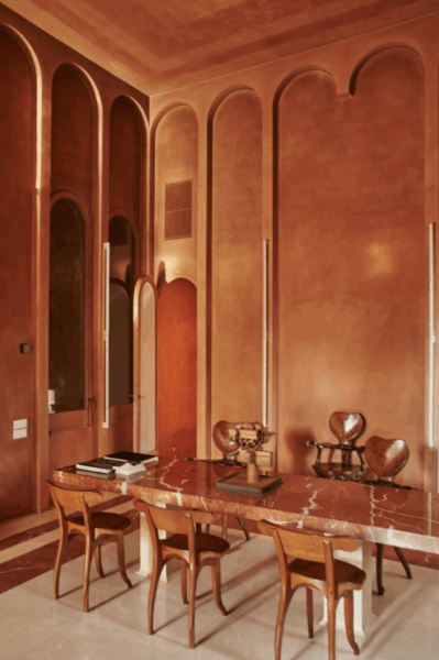 Batlló Chair from BD Barcelona Chairs by Antoni Gaudí