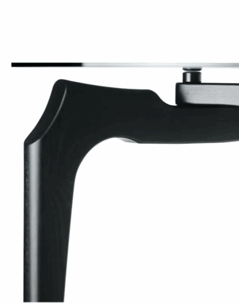 Carlina Dining Table Round from BD Barcelona Dining Tables by Oscar Tusquets