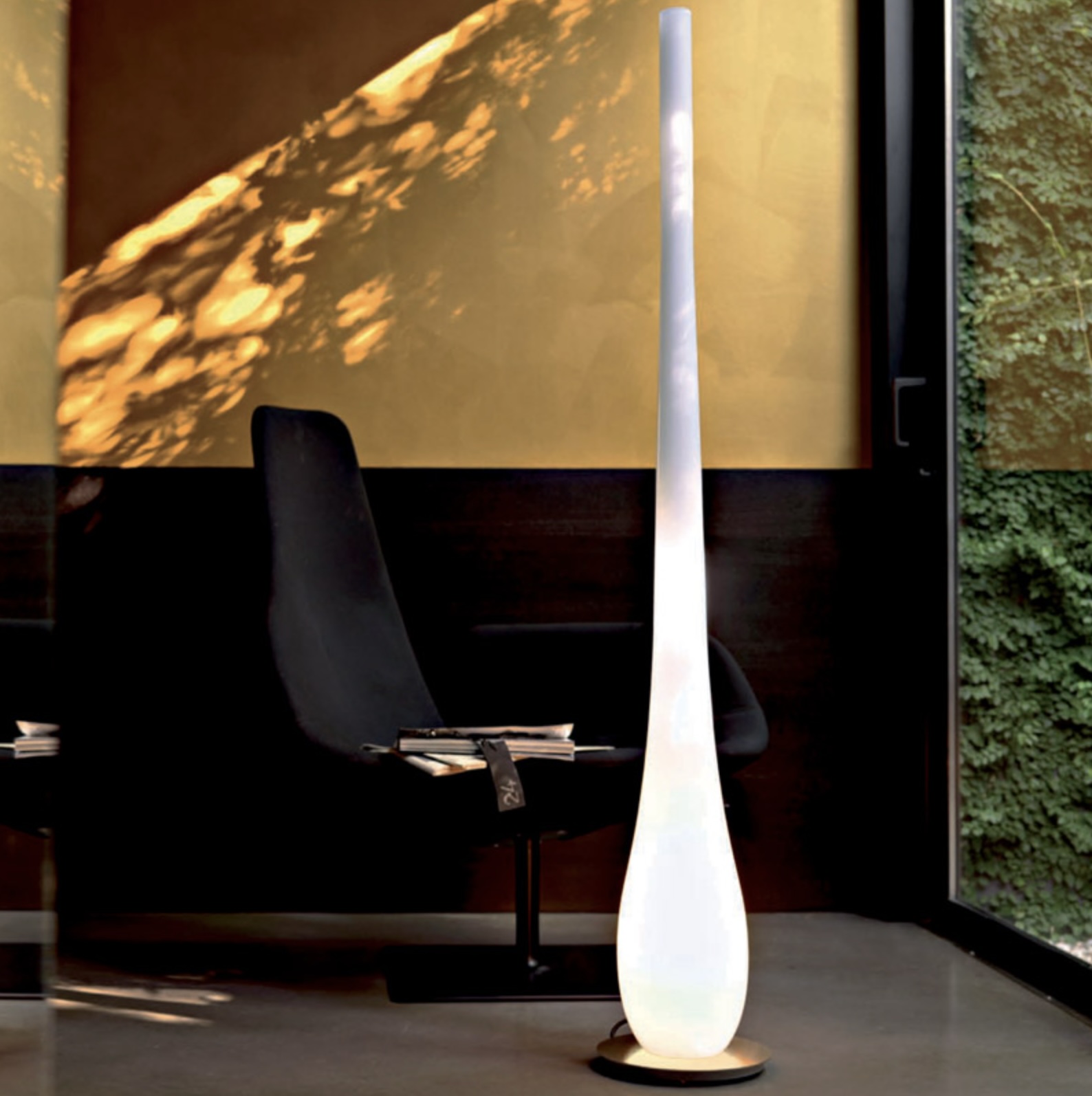 Screenshot - rewire Jar Floor Lamp by Christophe Pillet for Mazzega 1946