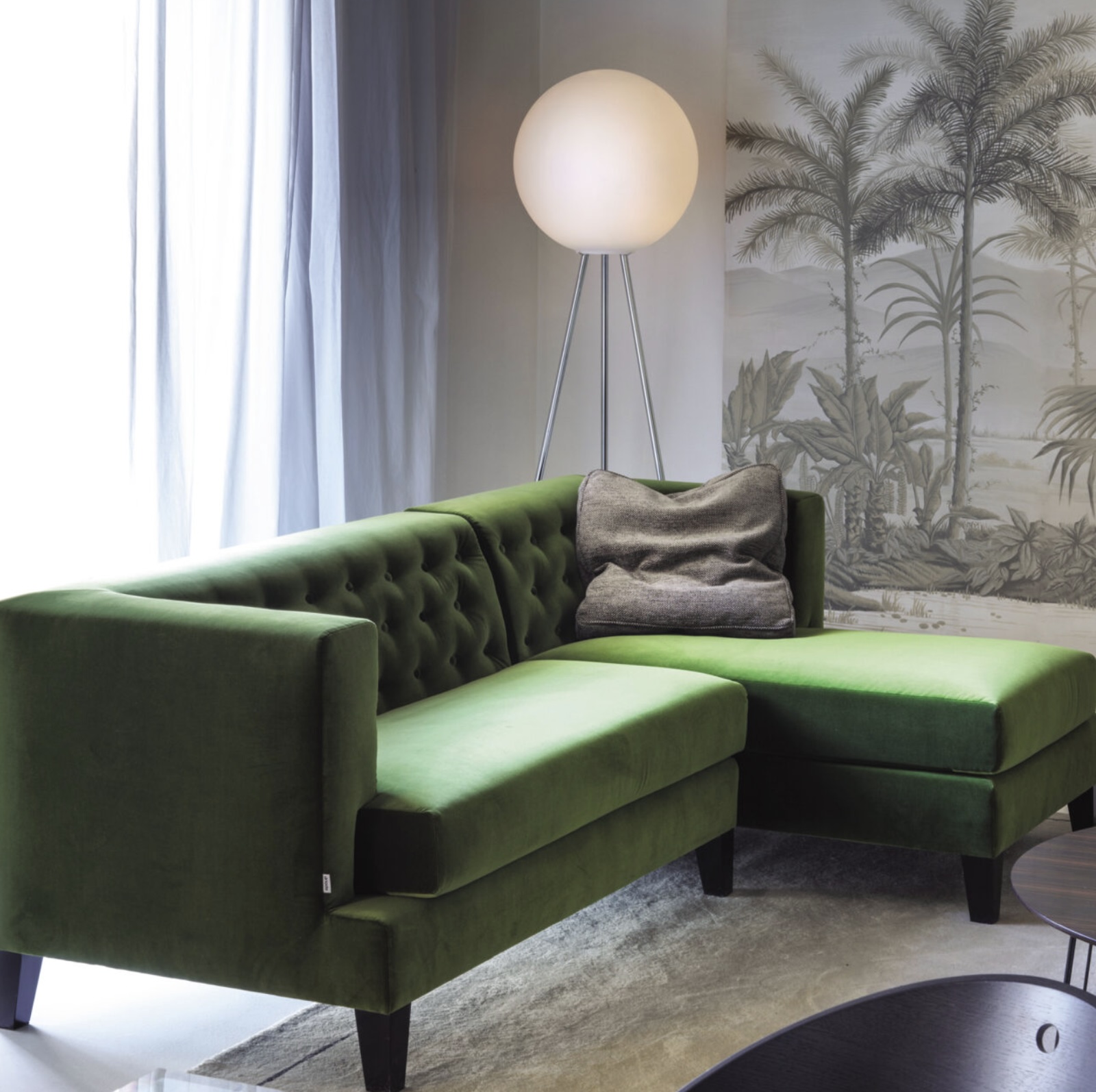 Screenshot - rewire Prima Signora from Fontana Arte Floor Lamps by Daniela Puppa