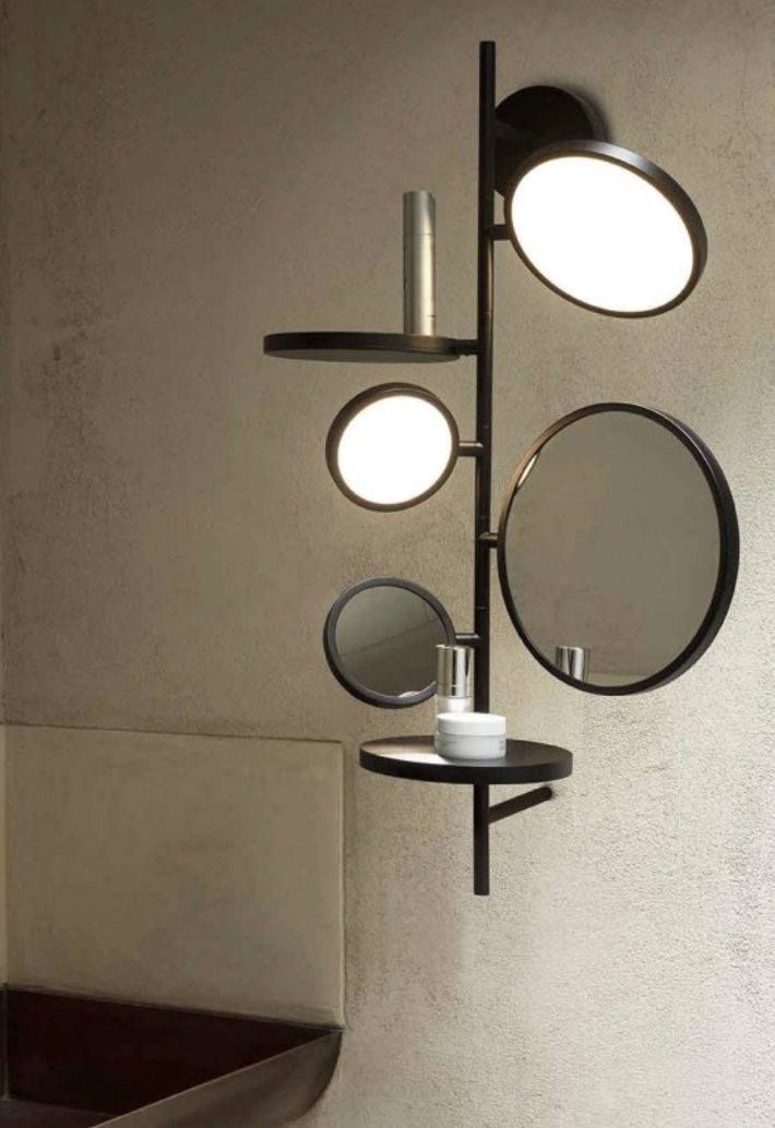 Screenshot - rewire Tell Me Stories from DCWéditions Mirrors by Giulia Liverani