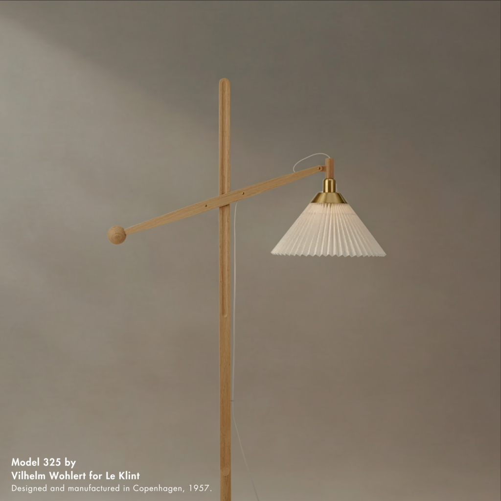 Model 325 by Vilhelm Wohlert for Le Klint. Designed and manufactured in Copenhagen, 1950s.