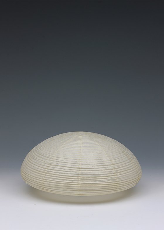 Paper Moon 04 The Saucer - rewire