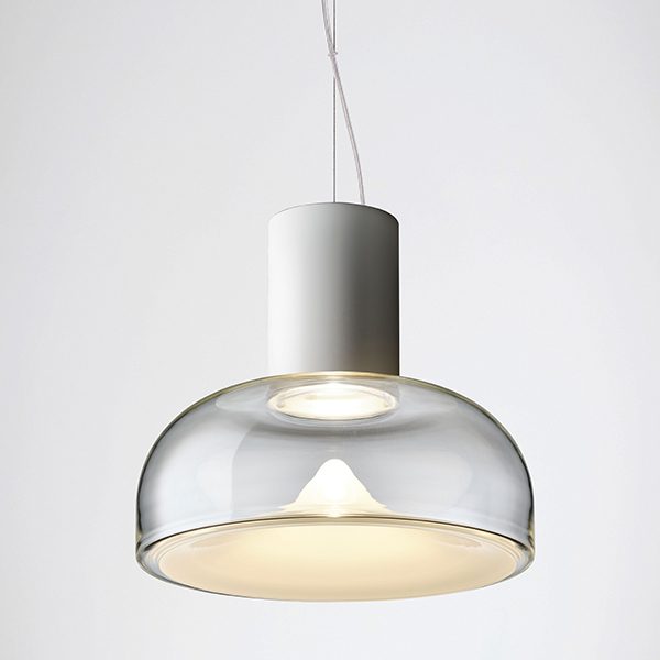 Aella_s30_transparent_white_spot_white_base_still_life | rewire Aella S 30 L from Leucos Pendants and Chandeliers by Toso & Massari