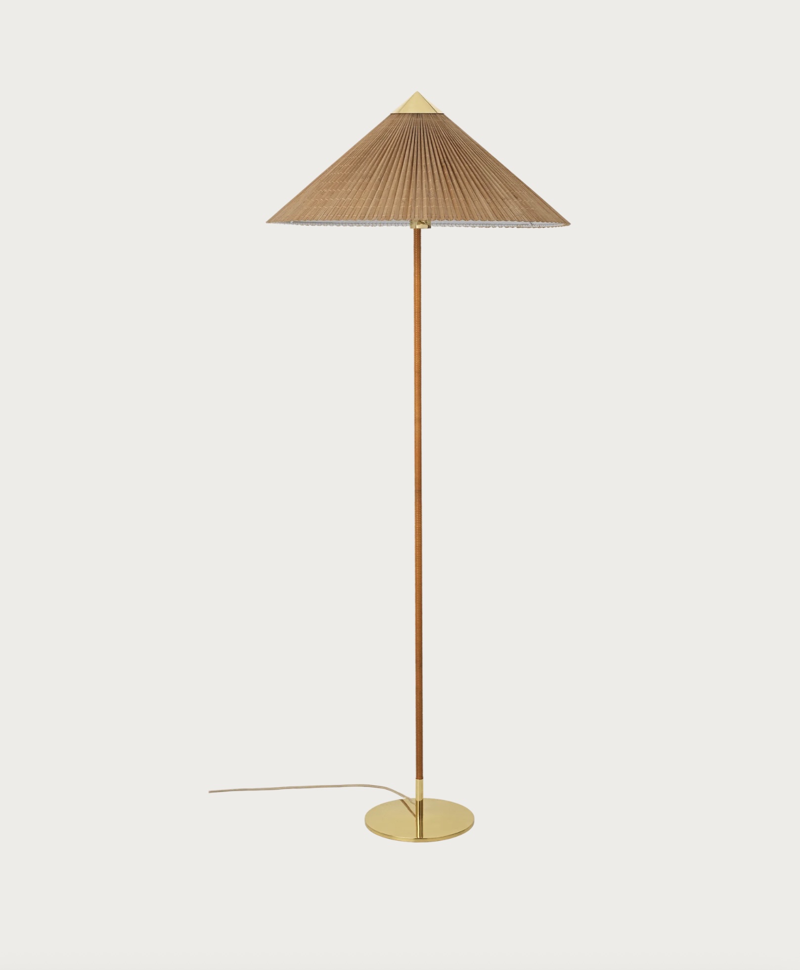 Screenshot | rewire 9602 Floor Lamp by Paavo Tynell for Gubi