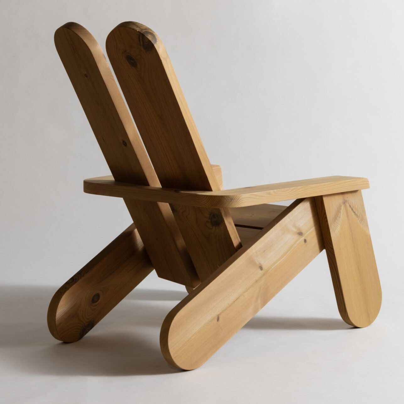 015 Peace Outdoor Lounge Chair by Vaarnii